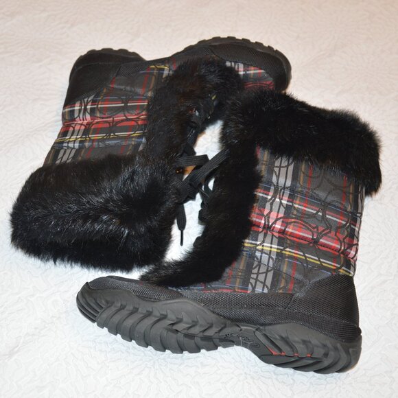 Vintage Coach Jennie Plaid Quilted Logo Pattern Boots with Rabbit Fur Trim - Picture 1 of 12